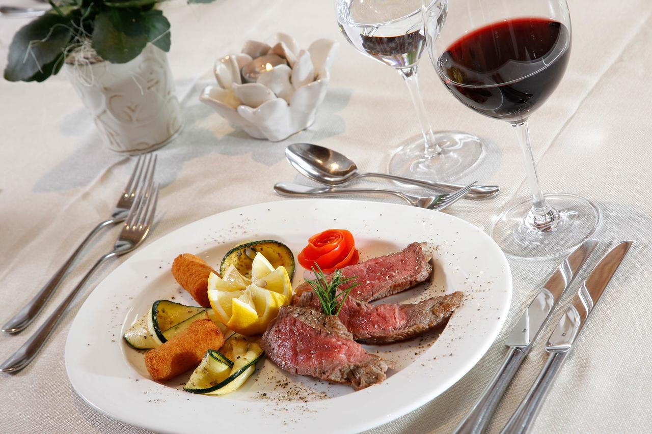 Hotel Gasthaus Edelweiss 프펠데르스 외부 사진