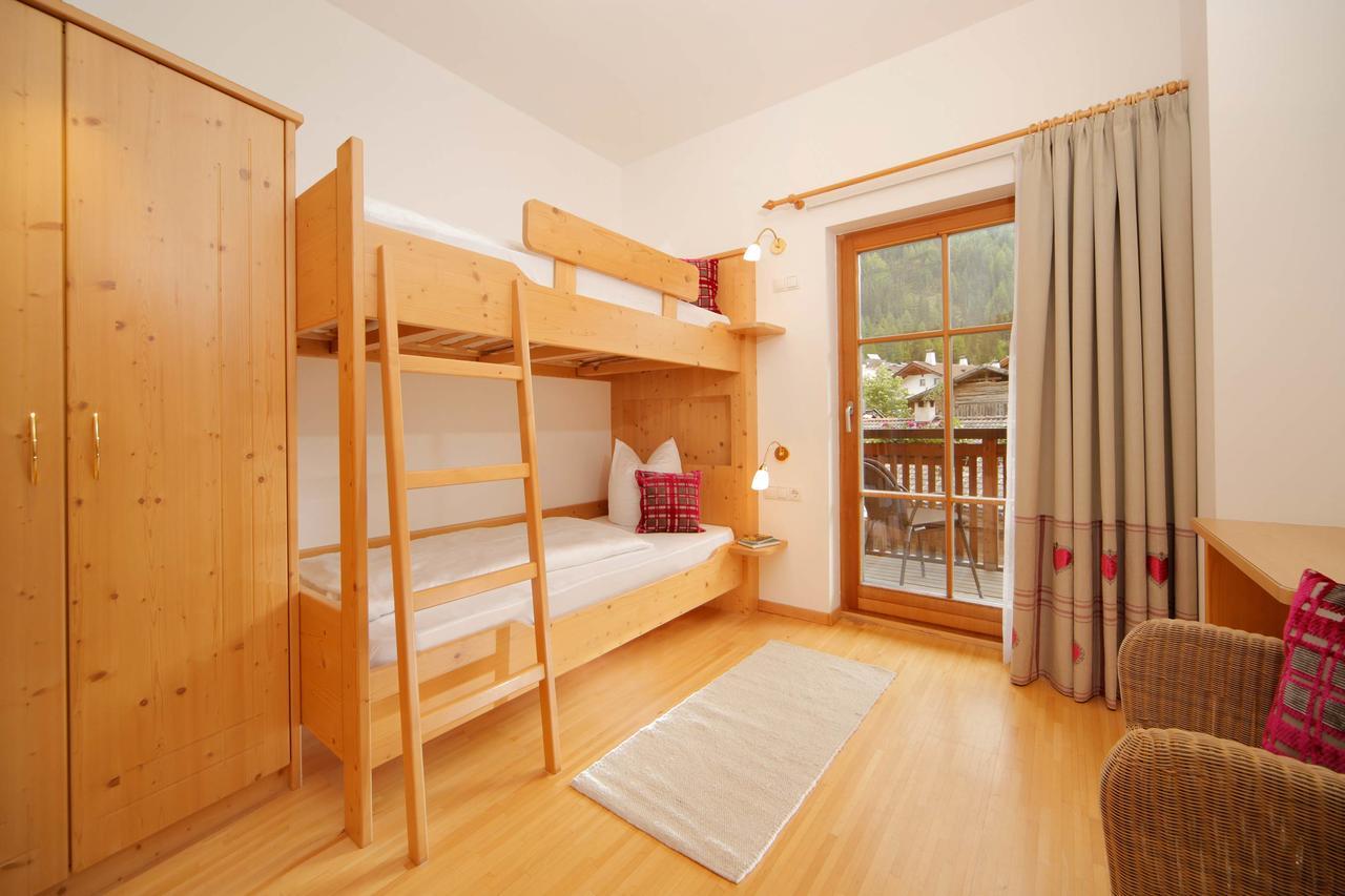 Hotel Gasthaus Edelweiss 프펠데르스 외부 사진