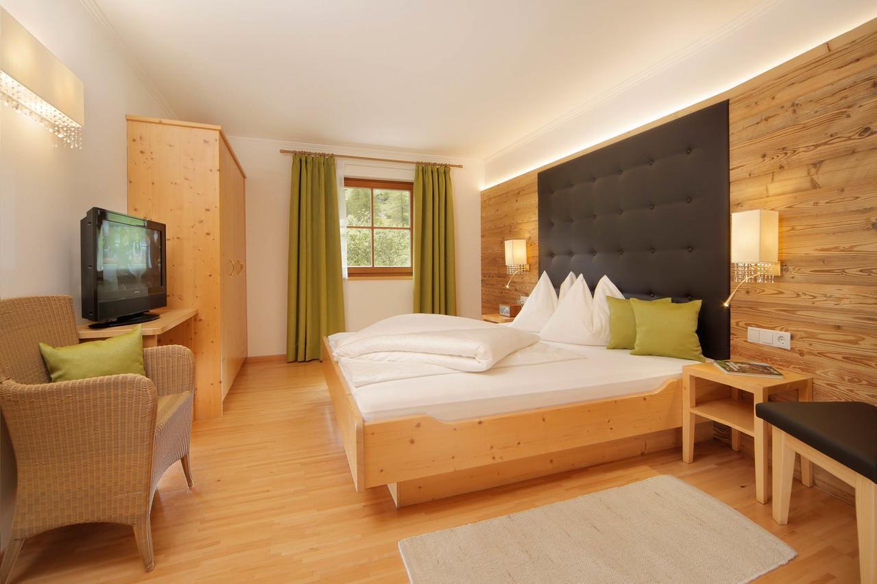 Hotel Gasthaus Edelweiss 프펠데르스 외부 사진