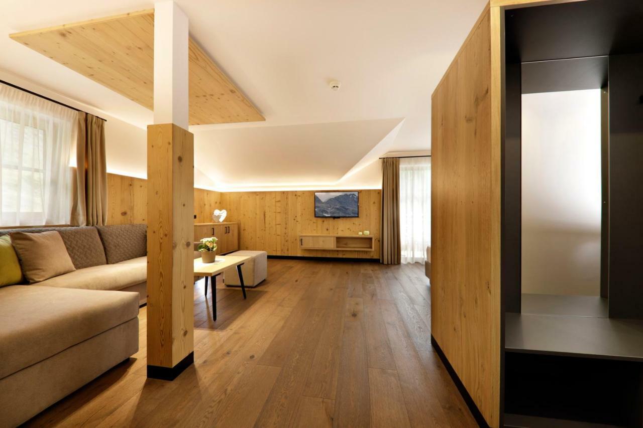 Hotel Gasthaus Edelweiss 프펠데르스 외부 사진